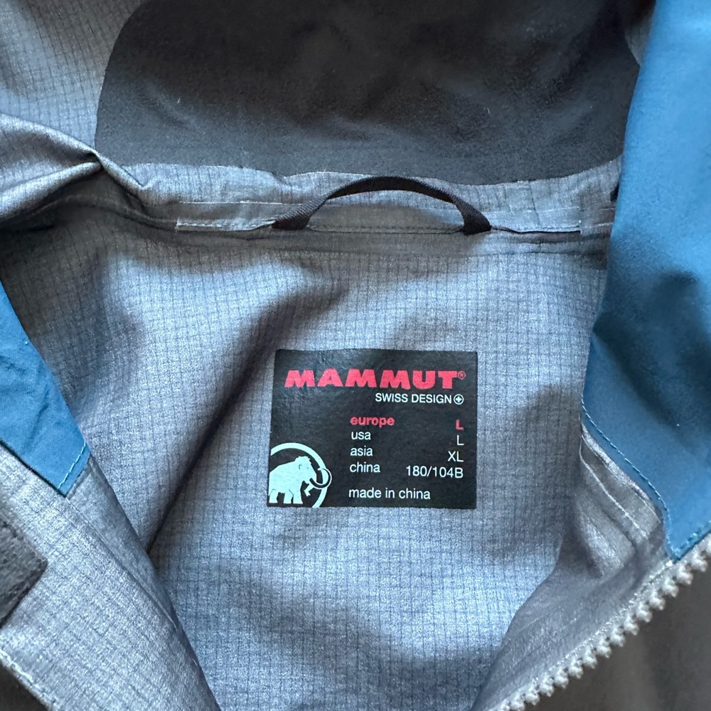 Mammut Men's Wenaha Gore-Tex Raincoat - Picture 2 of 6